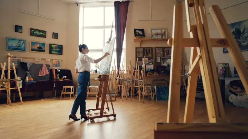 Private art lessons